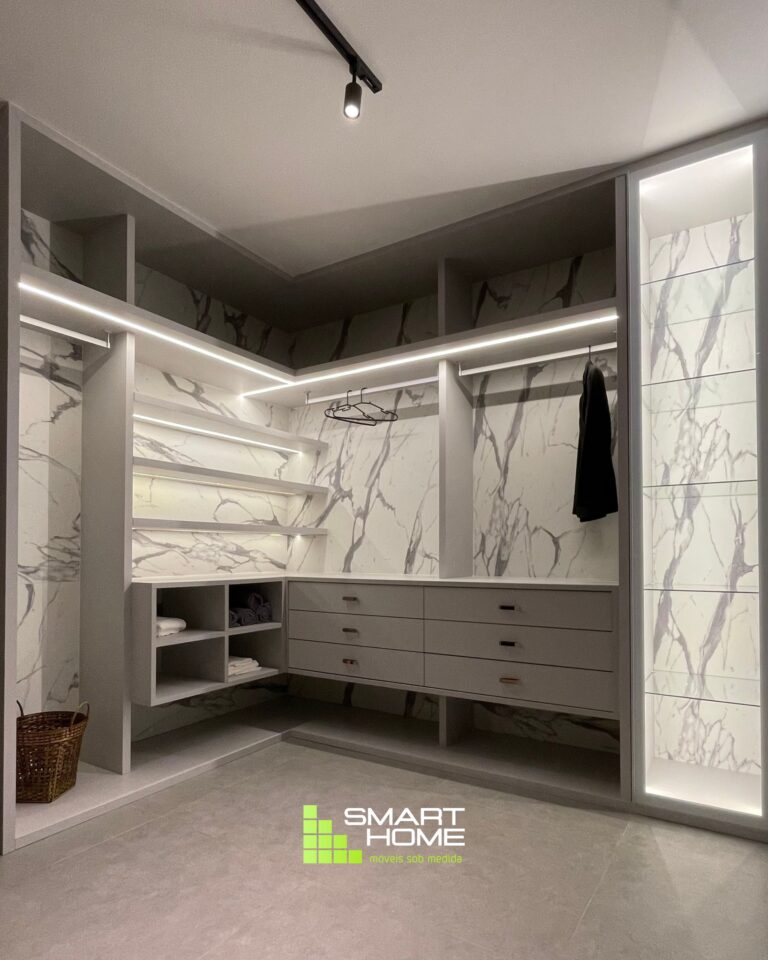 Instagram post from smarthome.planejados. This post is in position 2.