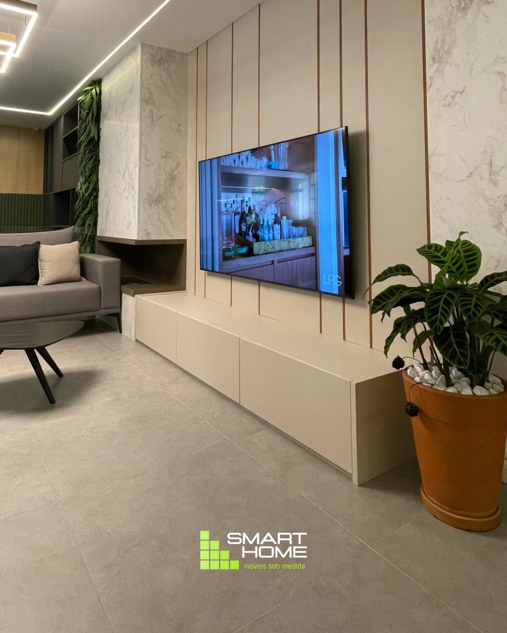 Instagram post from smarthome.planejados. This post is in position 0.