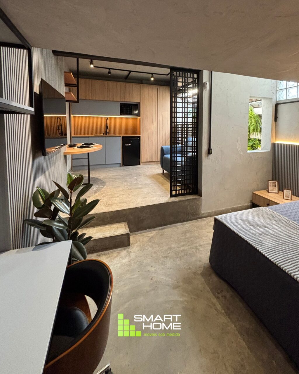 Instagram post from smarthome.planejados. This post is in position 0.