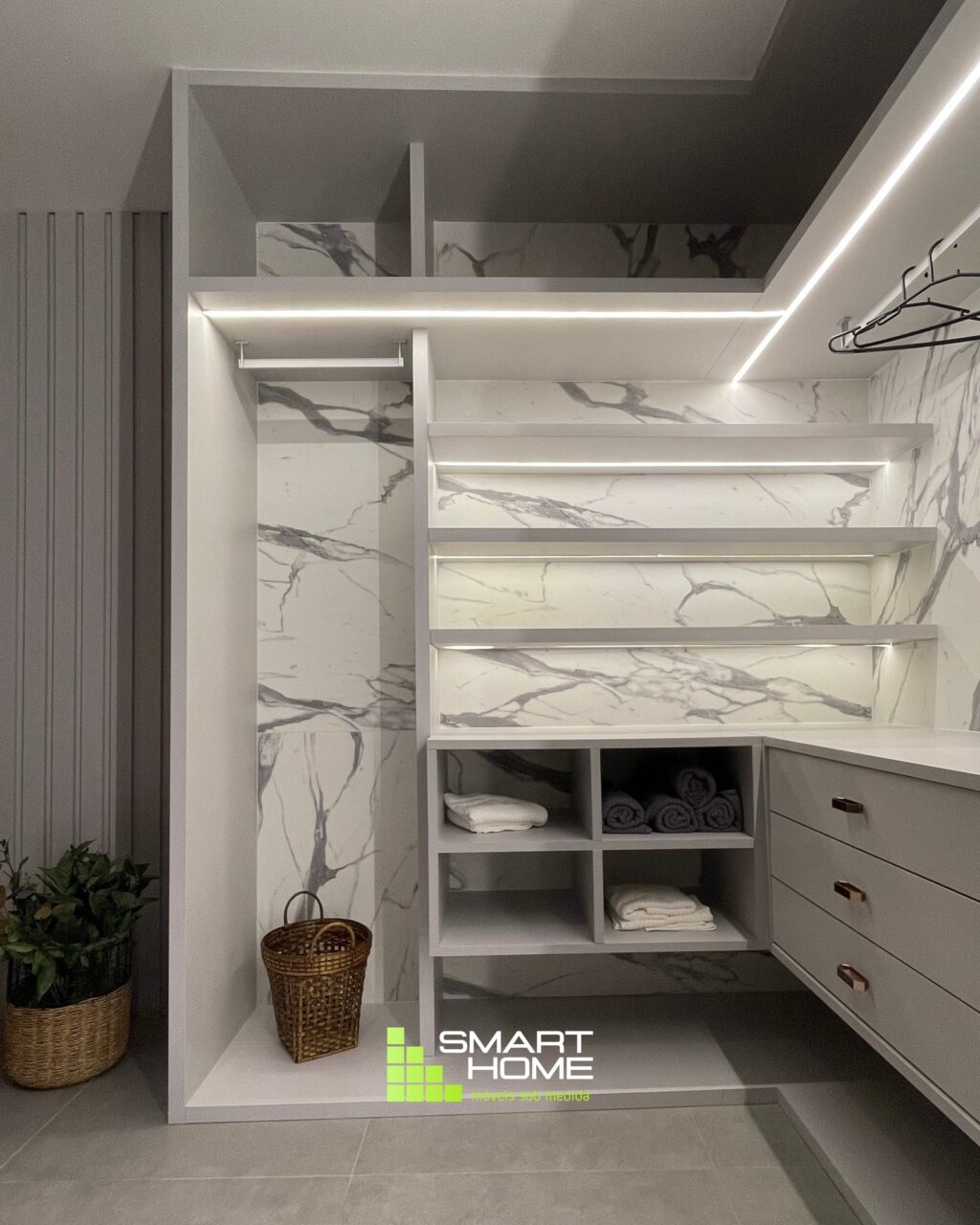 Instagram post from smarthome.planejados. This post is in position 1.